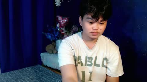 Snapshot of rnl_cum chatting on October 26, 1:24 pm RICH MY GOAL online show from October 26, 1:24 pm