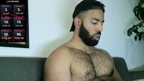 SebasRoa online show from October 17, 6:34 pm