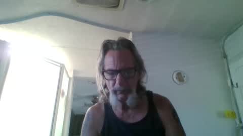 Roadie online show from October 27, 2:30 pm