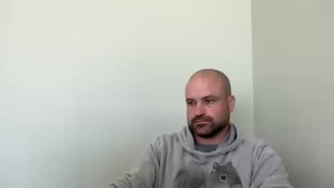 Snapshot of roadking1122 chatting on October 17, 7:18 pm roadking1122 online show from October 17, 7:18 pm