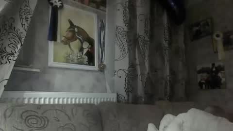 rob18997 online show from November 12, 5:51 pm