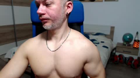 robbyshawz online show from April 21, 5:02 am