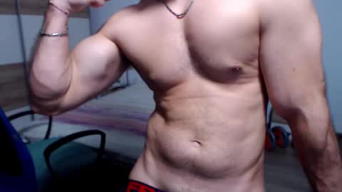 Snapshot of robbyshawz chatting on September 23, 6:46 am robbyshawz online show from September 23, 6:46 am