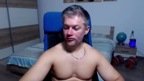 Snapshot of robbyshawz chatting on September 9, 6:24 am robbyshawz online show from September 9, 6:24 am