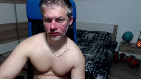 robbyshawz online show from May 1, 5:10 am