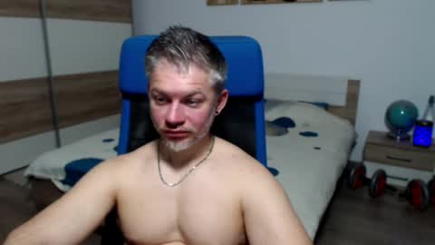 robbyshawz online show from April 11, 6:31 am