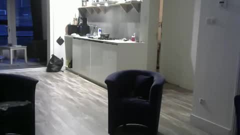 rober10000 online show from November 14, 6:59 am