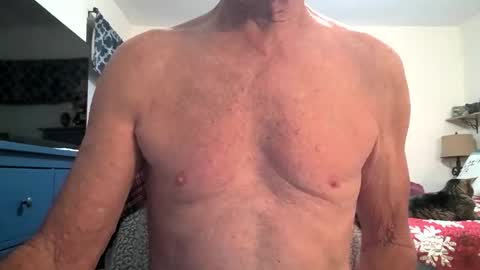 robert online show from November 19, 10:42 pm