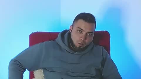 Snapshot of robert_leroy chatting on September 30, 6:19 am Stiven - online show from September 30, 6:19 am