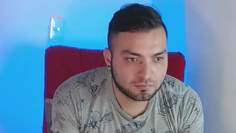 Snapshot of robert_leroy chatting on February 13, 3:24 pm Stiven - online show from February 13, 3:24 pm