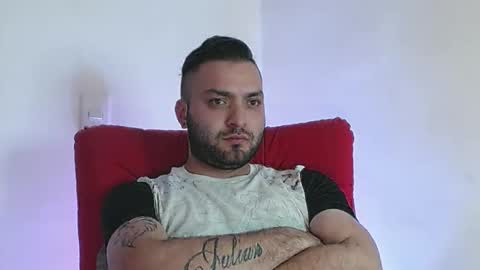 Snapshot of robert_leroy chatting on March 10, 3:34 am Stiven - online show from March 10, 3:34 am