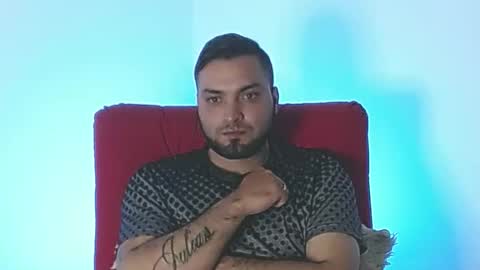 Snapshot of robert_leroy chatting on October 5, 1:09 am Stiven - online show from October 5, 1:09 am