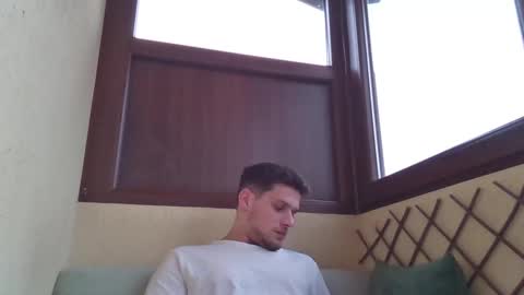 Snapshot of roberto_twink1 chatting on February 28, 2:53 pm Roberto online show from February 28, 2:53 pm