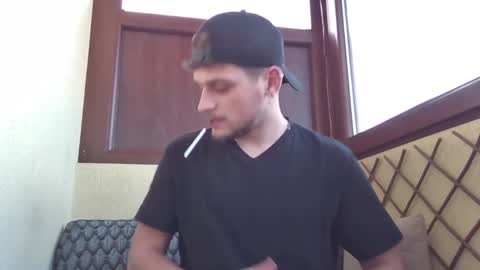 Snapshot of roberto_twink1 chatting on January 15, 9:13 am Roberto online show from January 15, 9:13 am