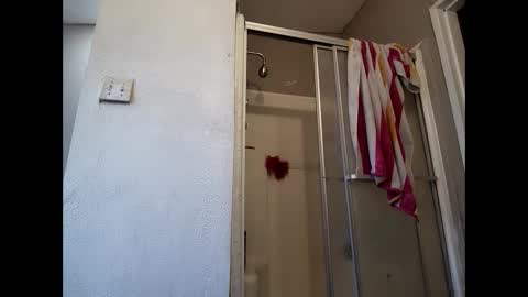 robertsaiz4200 online show from April 16, 12:32 am