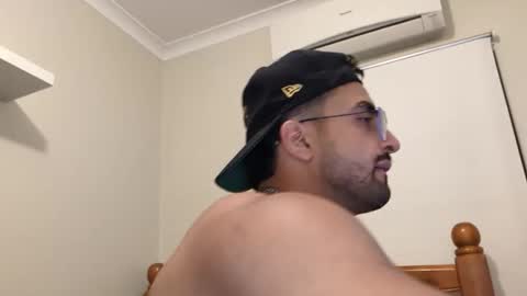 robin1036 online show from April 20, 11:46 am