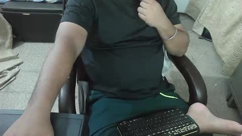 robin online show from November 15, 4:42 pm