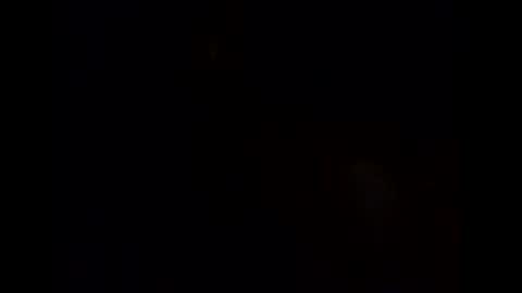 Snapshot of robincom23 chatting on February 2, 5:53 am R online show from February 2, 5:53 am