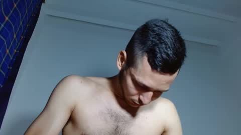 Snapshot of robinhotsexy chatting on January 28, 6:49 am robinhotsexy online show from January 28, 6:49 am