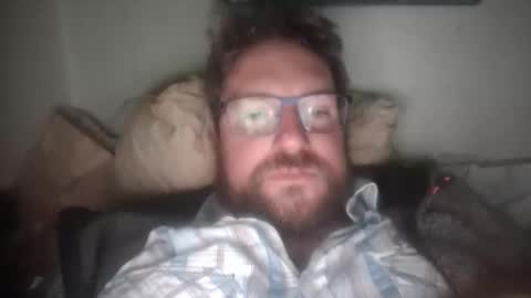 robinouhot online show from April 1, 10:40 pm