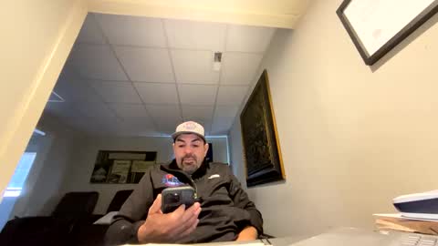 Snapshot of roblatino12 chatting on December 20, 5:08 pm roblatino12 online show from December 20, 5:08 pm