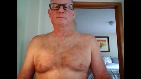 robo0000 online show from May 16, 12:08 am