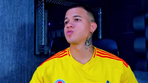 rocco_santos online show from January 7, 12:26 am