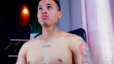 rocco_santos online show from May 7, 7:03 pm