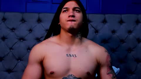 Snapshot of rocco_santos chatting on October 2, 6:50 am rocco_santos online show from October 2, 6:50 am