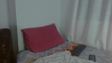 Julian online show from May 5, 3:41 am