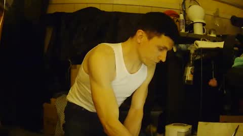 muscleboi slave online show from February 11, 2:46 am