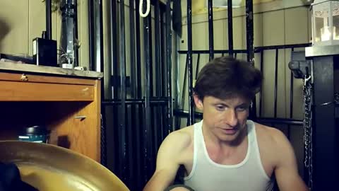 muscleboi slave online show from September 20, 10:37 am