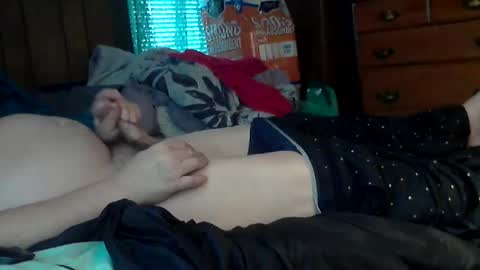 Snapshot of roddy69er chatting on January 27, 1:09 pm roddy69er online show from January 27, 1:09 pm