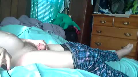 Snapshot of roddy69er chatting on February 4, 3:47 pm roddy69er online show from February 4, 3:47 pm
