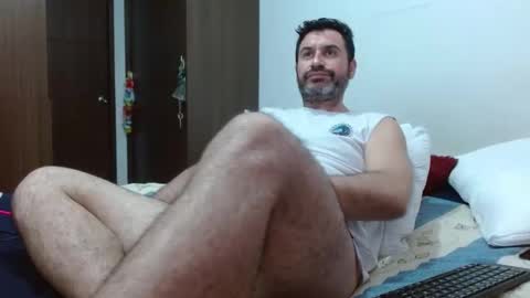 Snapshot of rodher81 chatting on December 30, 3:35 pm Rod online show from December 30, 3:35 pm