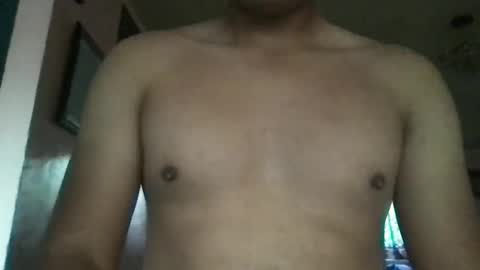 rodrigo0_0 online show from February 14, 2:33 pm