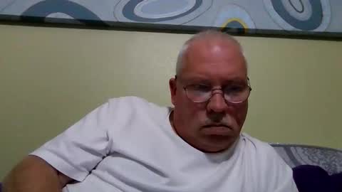 rodstud641 online show from November 24, 12:55 am