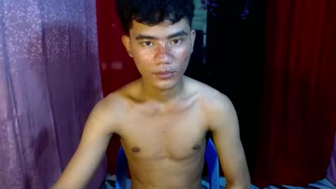 roianboyyy online show from June 8, 2:34 am