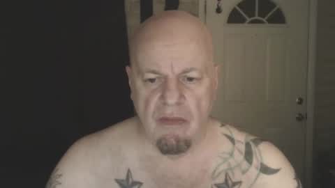 roinaz online show from April 11, 3:57 am