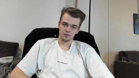 Snapshot of rokko_diamond777 chatting on February 26, 12:47 pm taylor fox online show from February 26, 12:47 pm