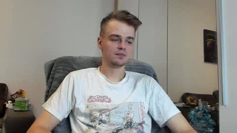 Snapshot of rokko_diamond777 chatting on December 31, 3:42 pm taylor fox online show from December 31, 3:42 pm