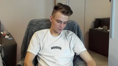 Snapshot of rokko_diamond777 chatting on January 5, 7:07 pm taylor fox online show from January 5, 7:07 pm
