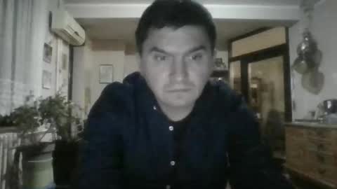 rokvicrale2705 online show from April 1, 8:39 pm