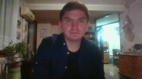 rokvicrale2705 online show from April 2, 9:00 pm