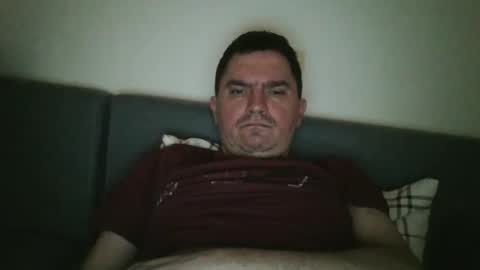 rokvicrale2705 online show from March 16, 2:32 pm