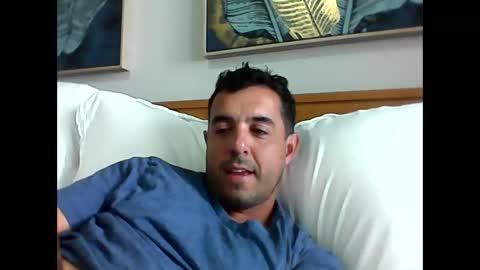 Roller Handsome online show from October 15, 5:53 pm