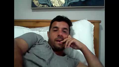 Snapshot of roller1987 chatting on September 9, 7:57 pm Roller Handsome online show from September 9, 7:57 pm