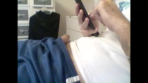 Snapshot of rollino83 chatting on October 1, 10:52 am rollino83 online show from October 1, 10:52 am