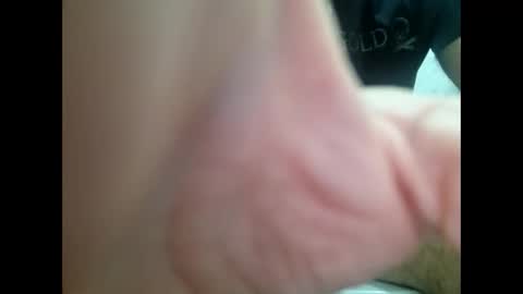 Snapshot of rollino83 chatting on October 2, 1:59 pm rollino83 online show from October 2, 1:59 pm