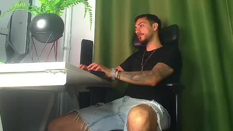 romaniamaster1 online show from May 9, 6:58 am